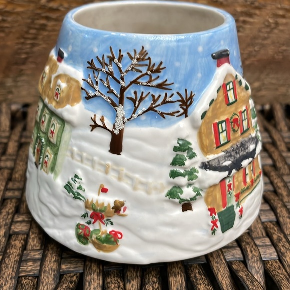 Yankee Candle Small Jar Shade Topper & Plate Set Winter/Holiday + Floral Votive - Picture 7 of 16